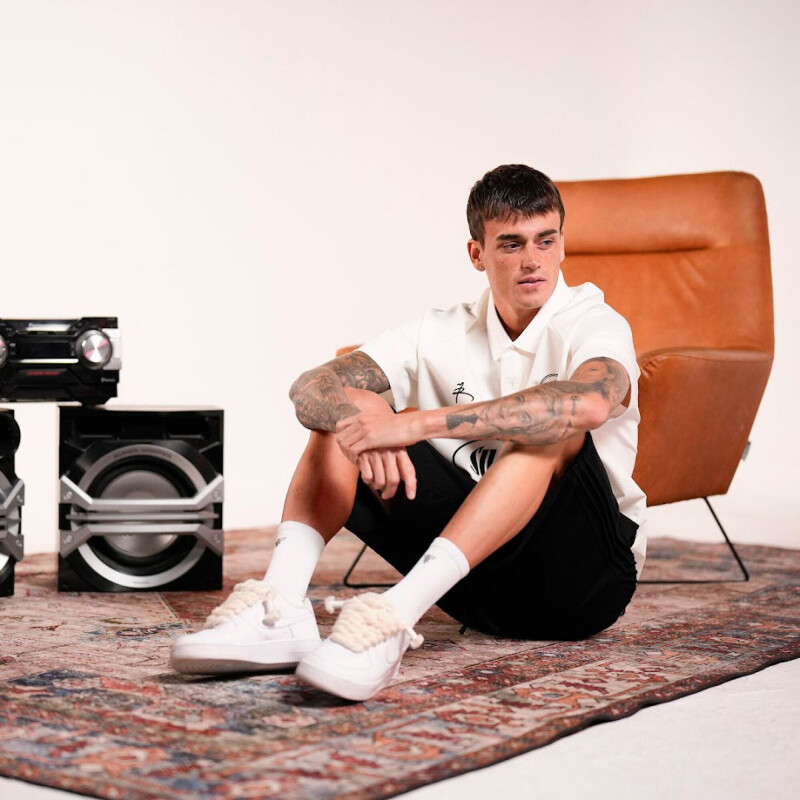 Remera de Hombre TIFFOSI Polo Nico Fonseca Blanco - Negro