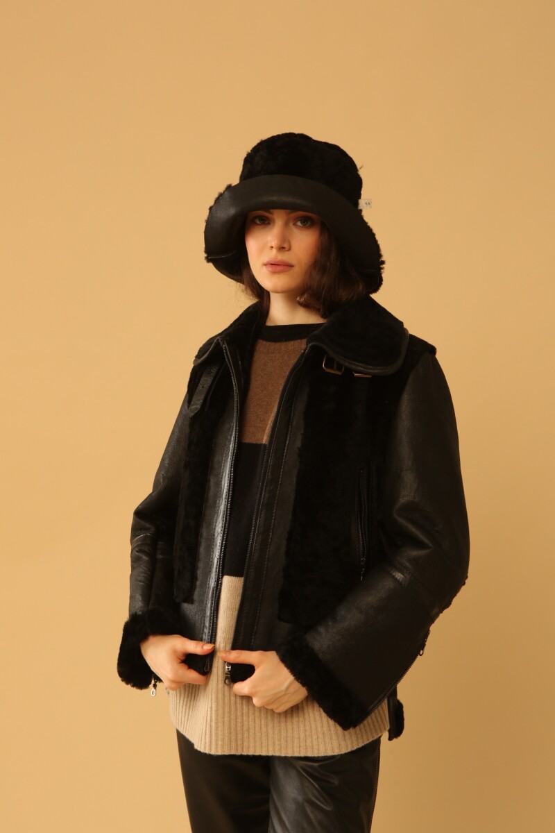 GAMULAN ENSUEÑO FW23 Negro
