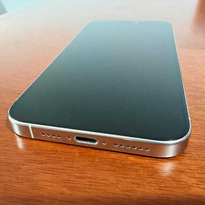 iPhone 15 Pro Max 256GB - White Titanium iPhone 15 Pro Max 256GB - White Titanium