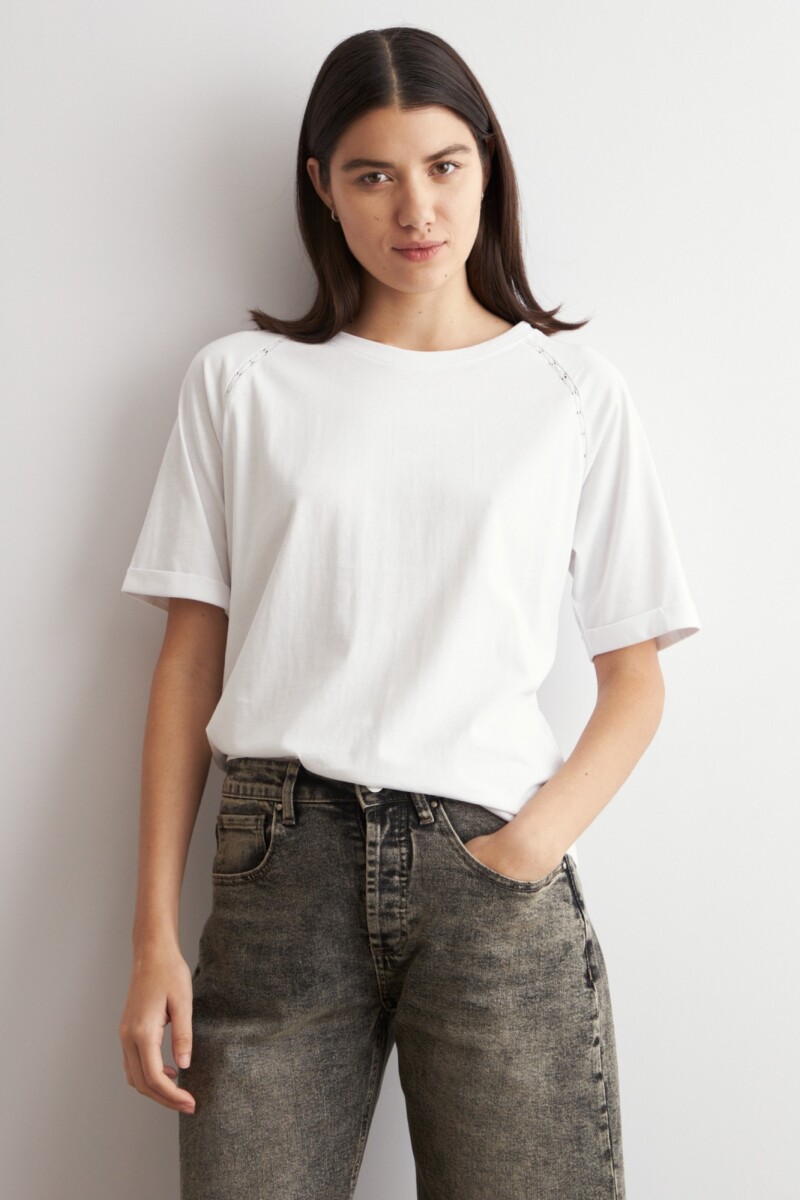 Remera manga raglan con vainillas blanco