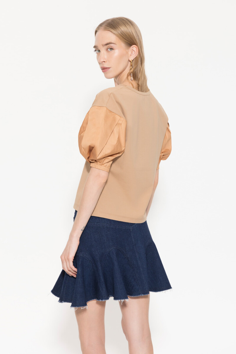 TOP GWEN Camel