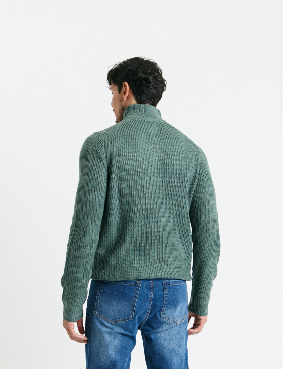 470587 SWEATER PUNTO MEDIO CIERRE HARRY Verde