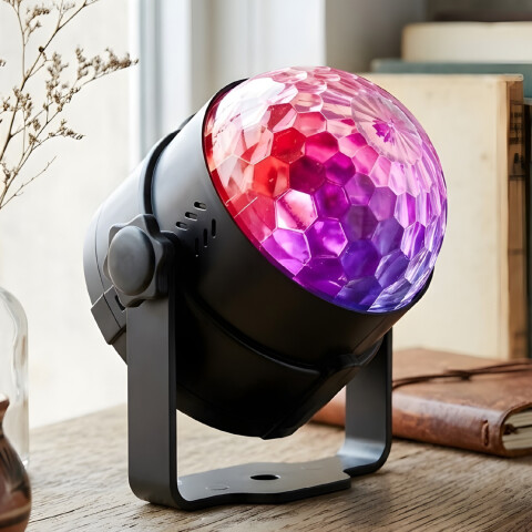 Luz Rgb Led Discoteca Con Movimiento Y Base 220v Fiesta Luz Rgb Led Discoteca Con Movimiento Y Base 220v Fiesta