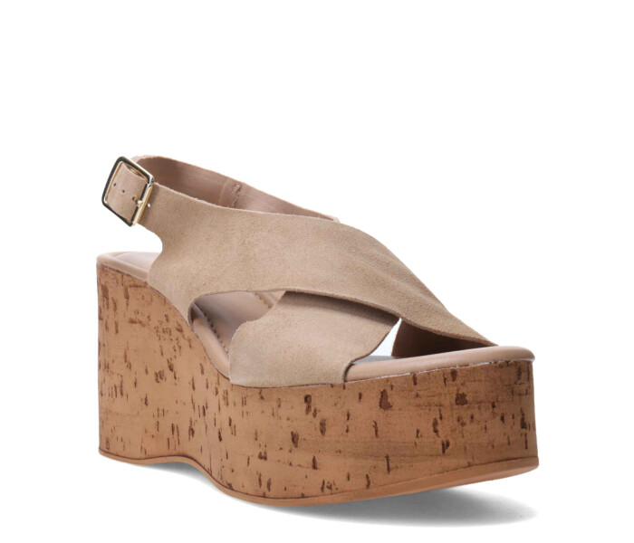 Sandalia con plataforma Beige