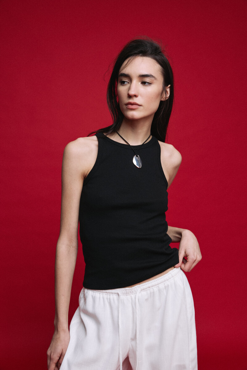 REMERA KLINT Negro