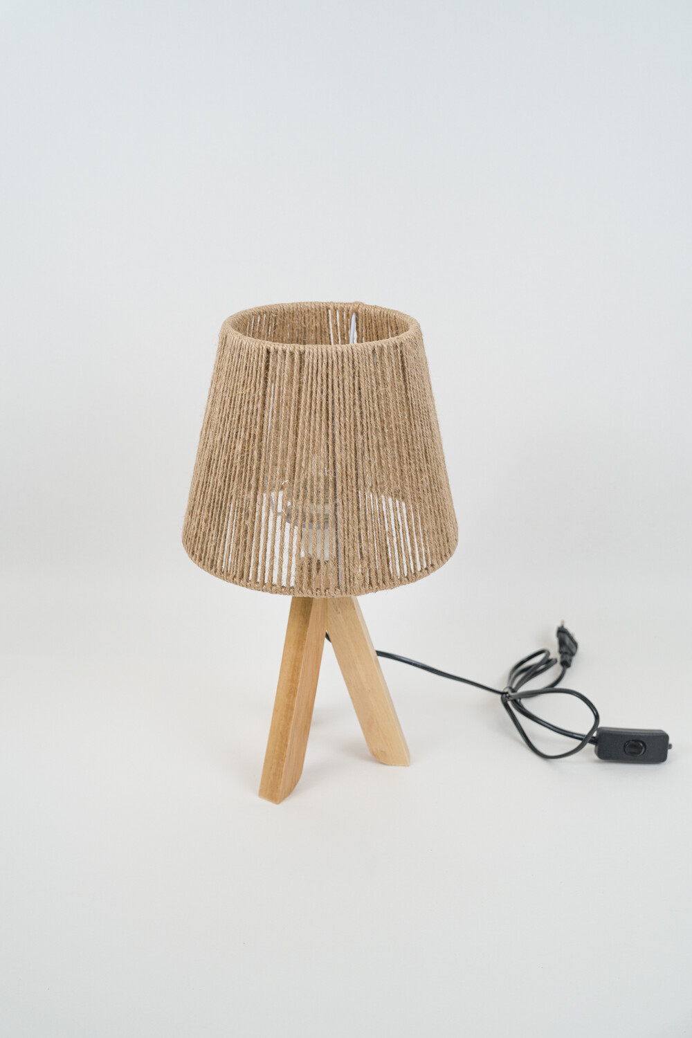 Lampara De Mesa Jasson Color Unico