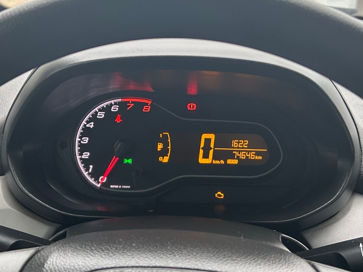 Chevrolet Onix Joy 1.0 Extra Full Permuta / Financia Chevrolet Onix Joy 1.0 Extra Full Permuta / Financia