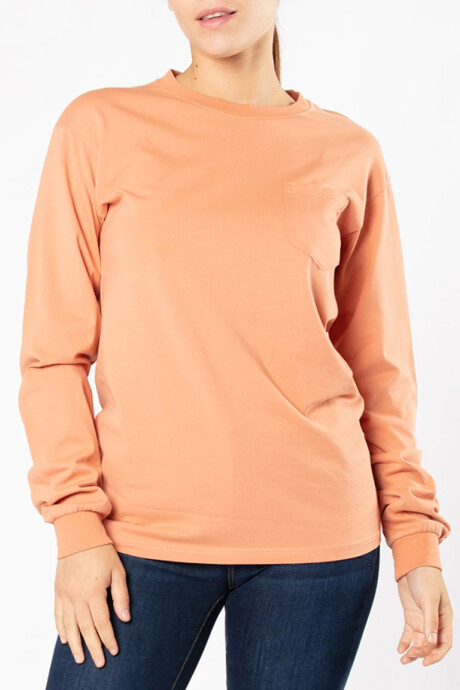 REMERA MANGA LARGA TROTA Naranja