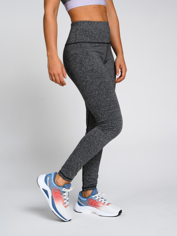 Calza Larga Basic Umbro Mujer 005