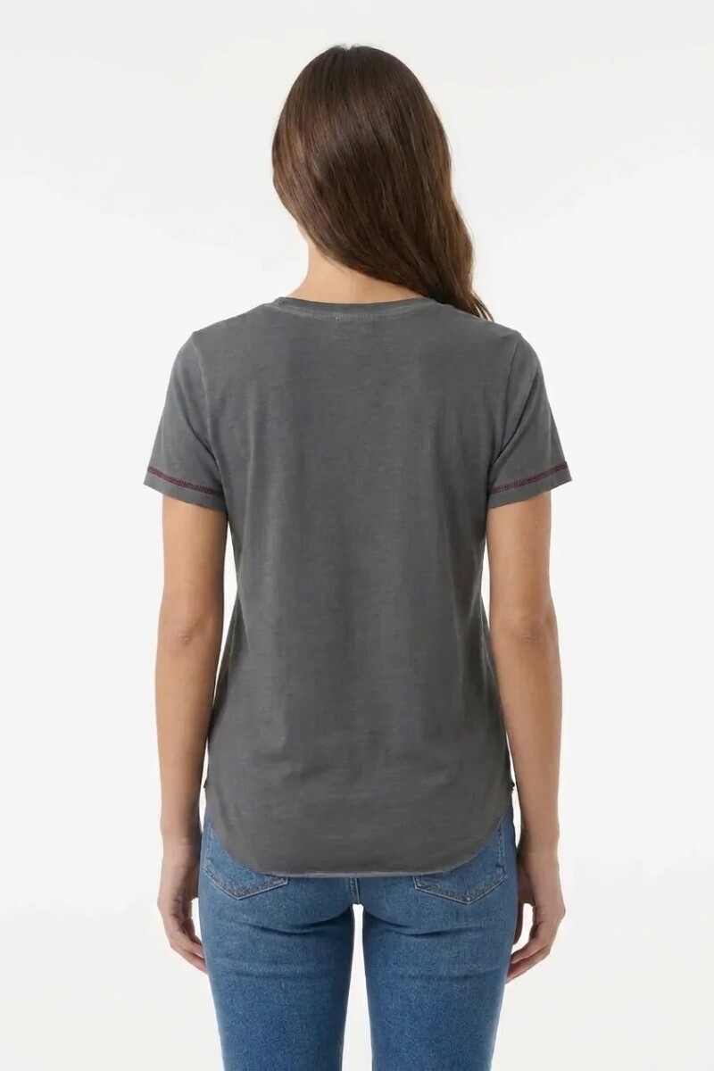 Camiseta m/c escote V lavada GRIS