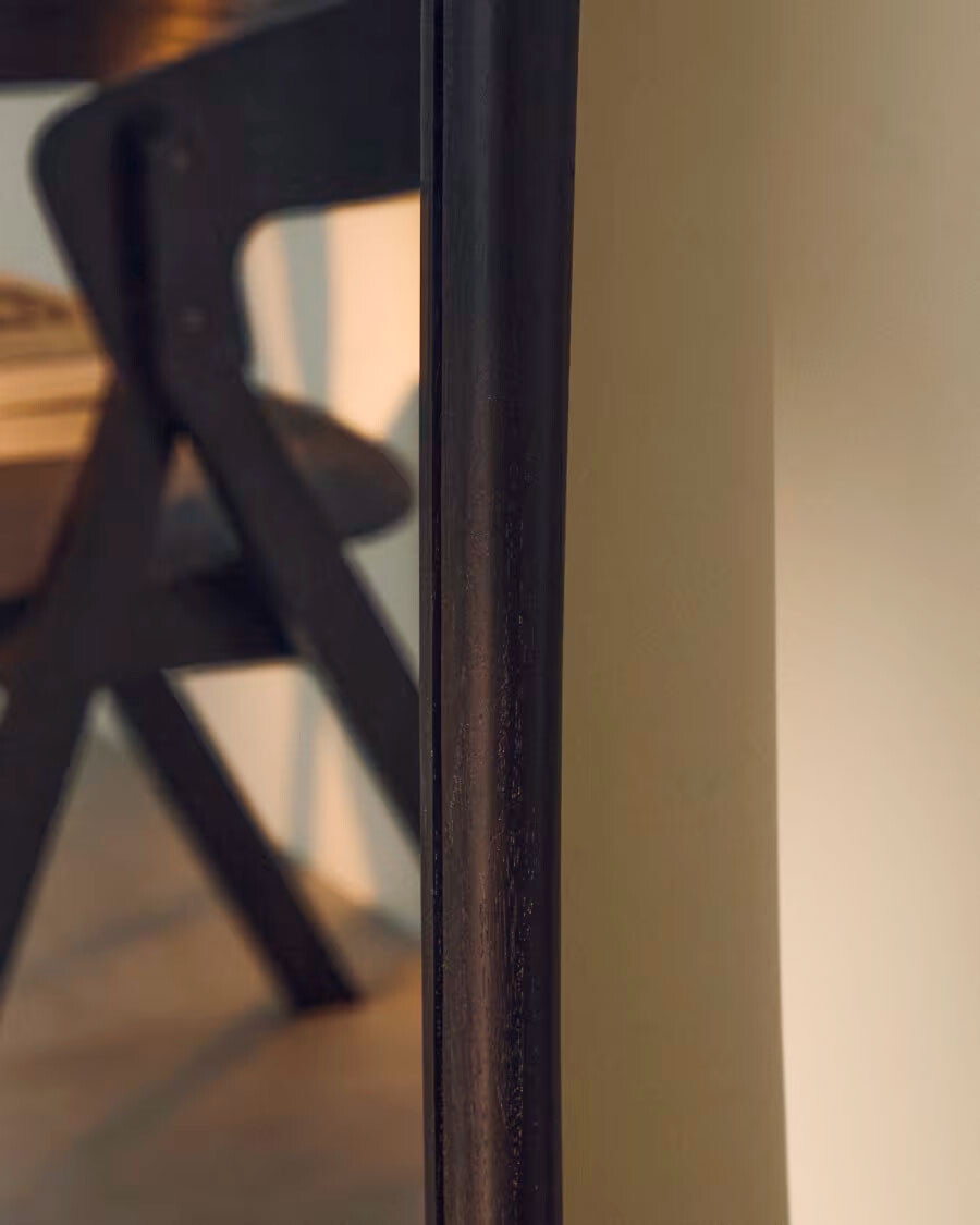 Espejo Alura de madera de teca negro 158 x 61 cm FSC