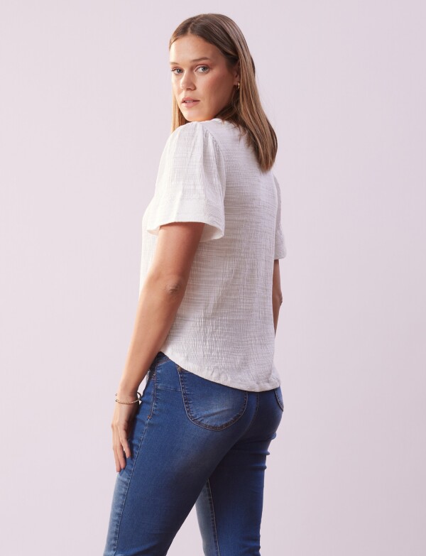 Remera Esc V Manga Bordado CRUDO