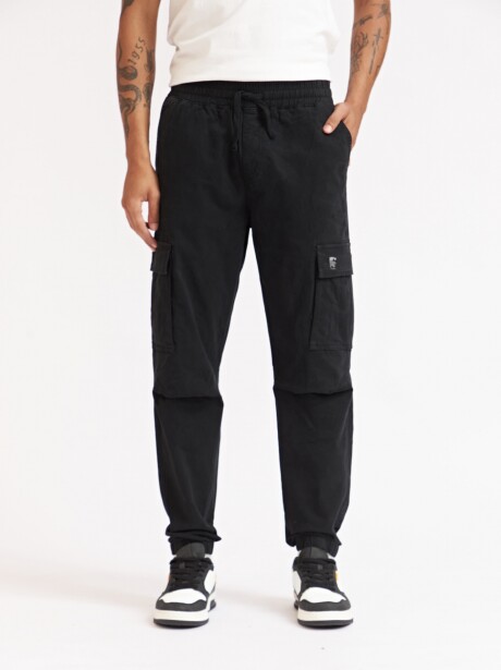 PANTALON CARGO SALTA NEGRO