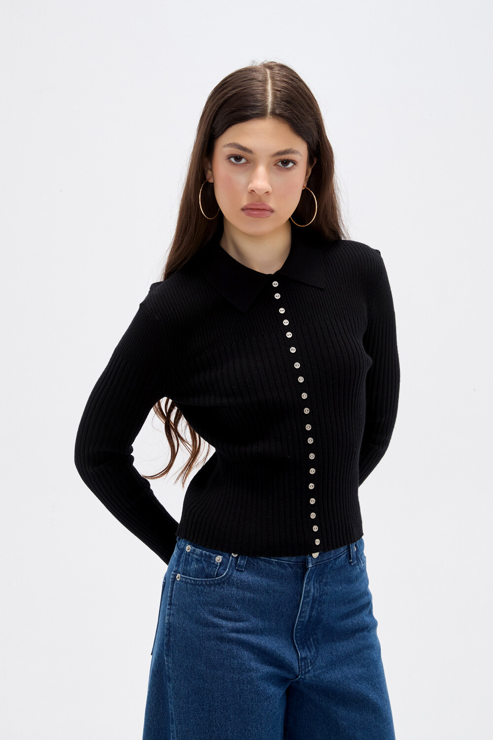 Remera Corum Negro