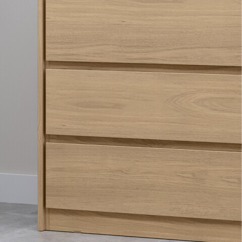 Comoda Cajonera Carla para Dormitorio 4 Cajones con Rieles Telescópicos - Castaño Comoda Cajonera Carla para Dormitorio 4 Cajones con Rieles Telescópicos - Castaño