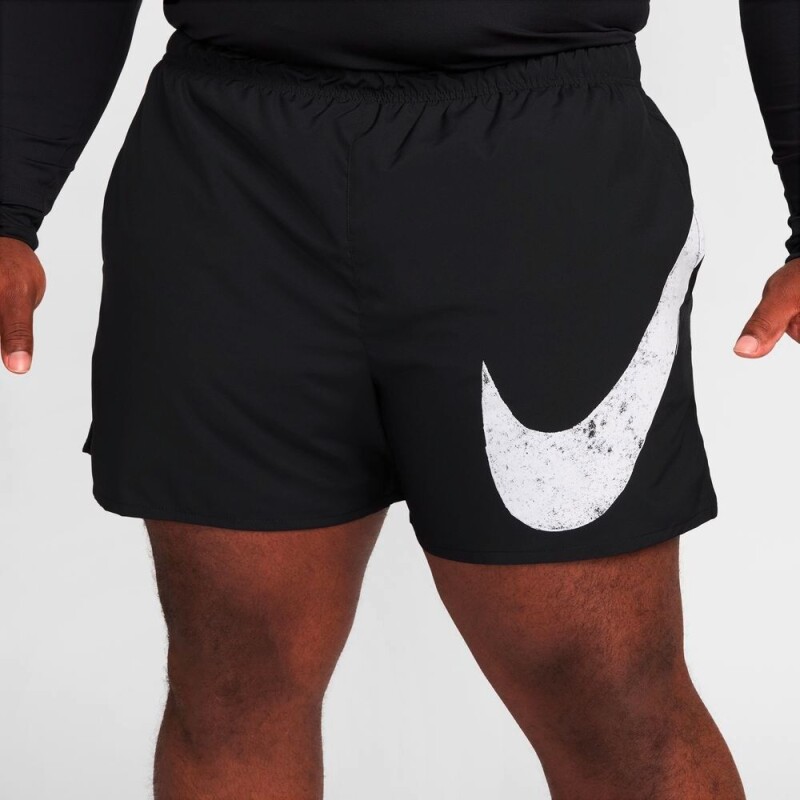 Pantalón Corto Nike Dri-Fit Challenger Swoosh 5In de Hombre Negro