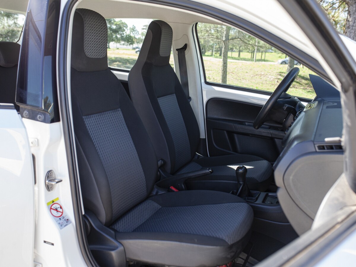 Volkswagen Up Move 1.0 Extra Full | Permuta / Financia Volkswagen Up Move 1.0 Extra Full | Permuta / Financia