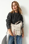 Hobo mochila con llavero removible beige
