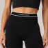 Short Seamless Scrunch Short 4 Mujer Black/Classic White Fabletics