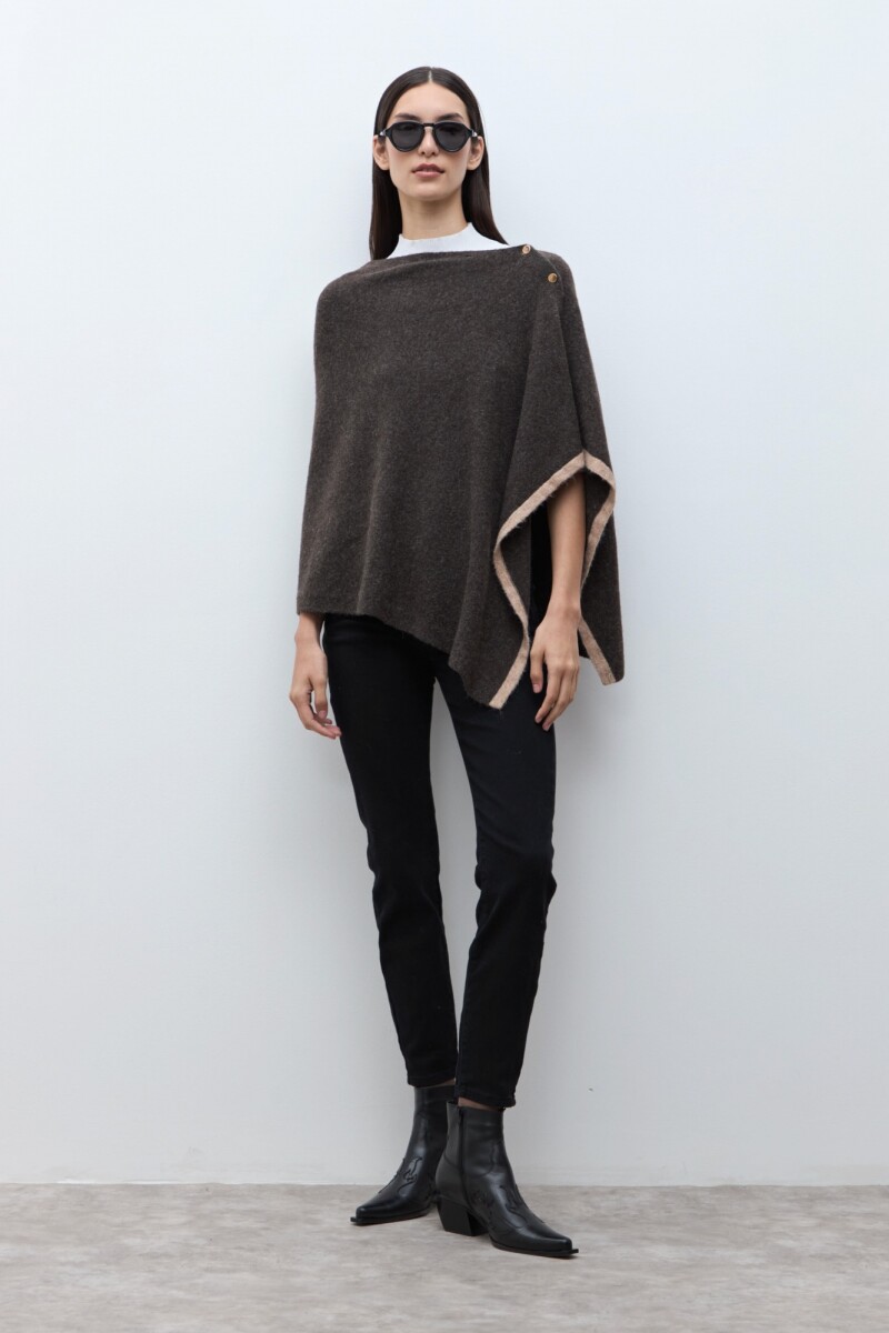 Capa con botones chocolate