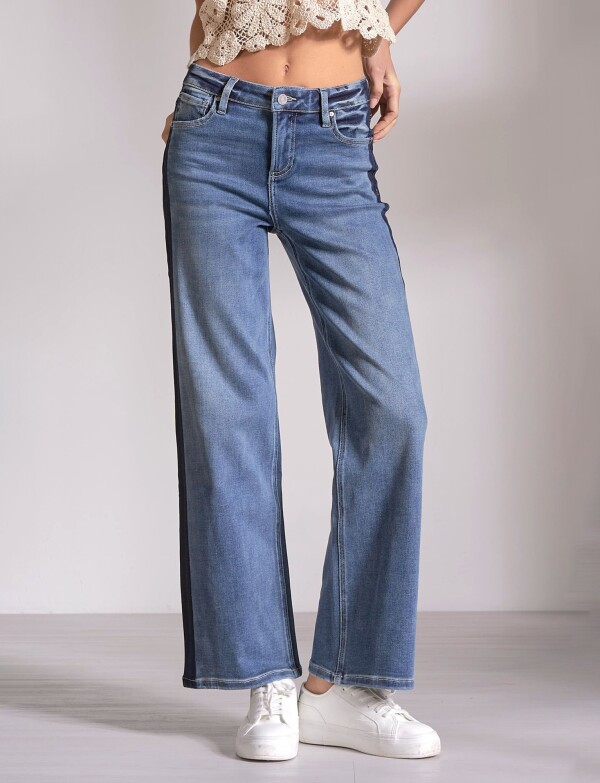 Jean Wid Leg Con Franja Lateral JEAN