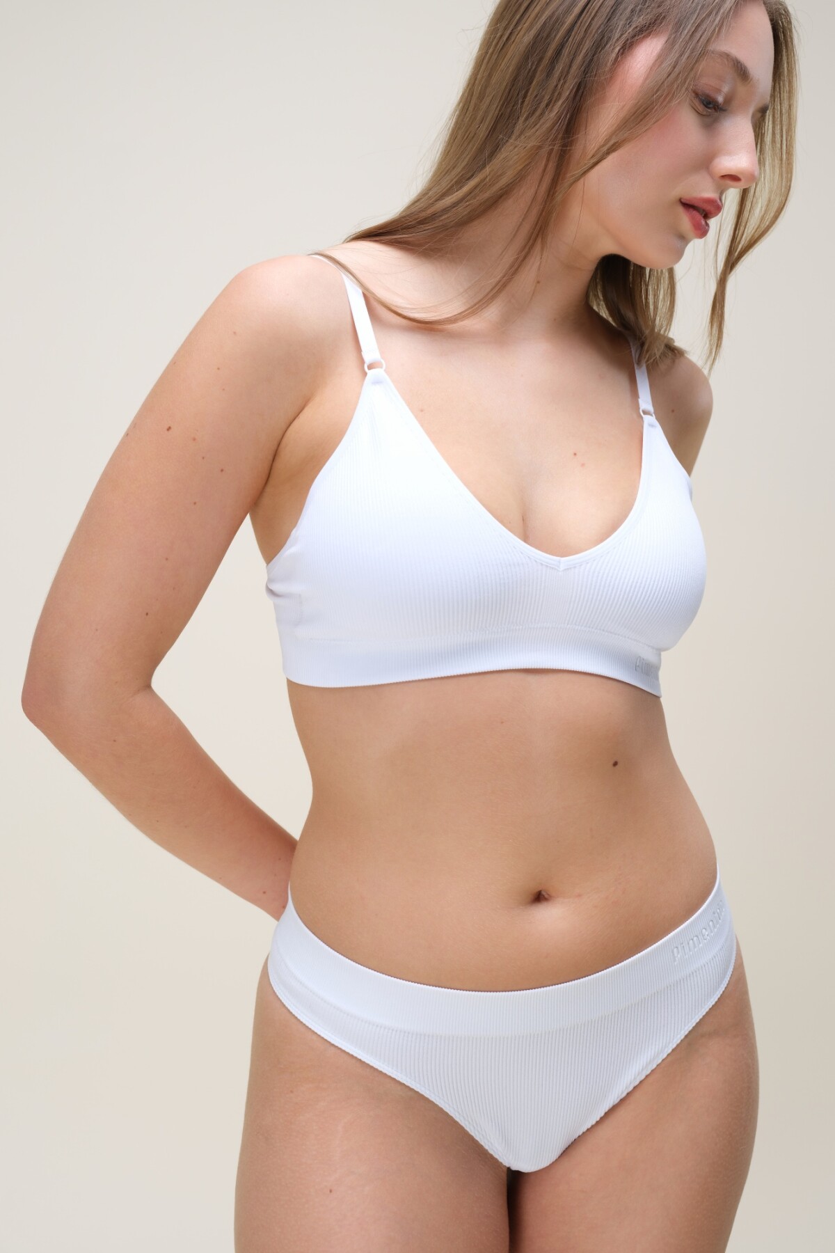 Colaless Aurelia Blanco