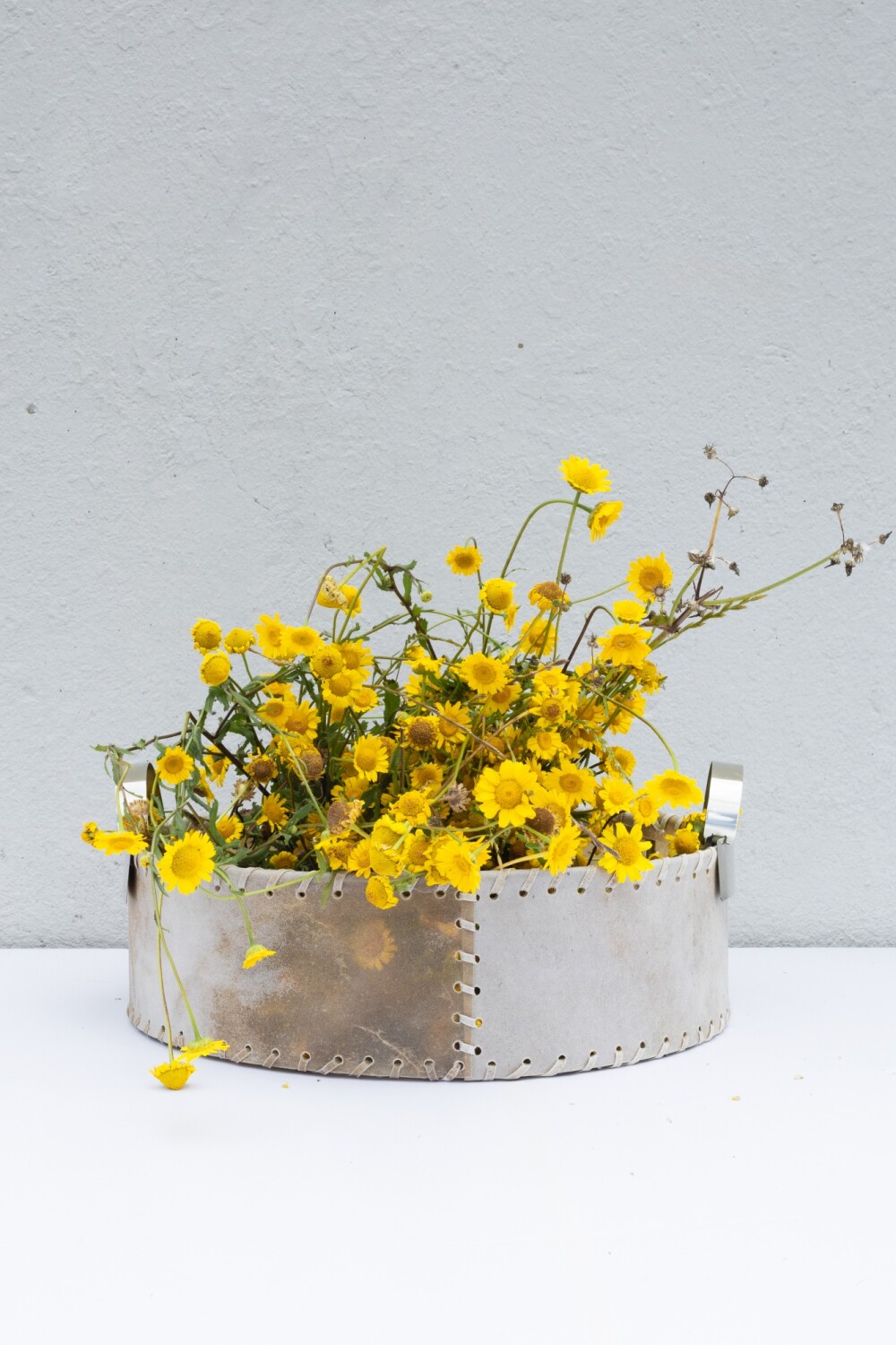 Round Table Basket Grande