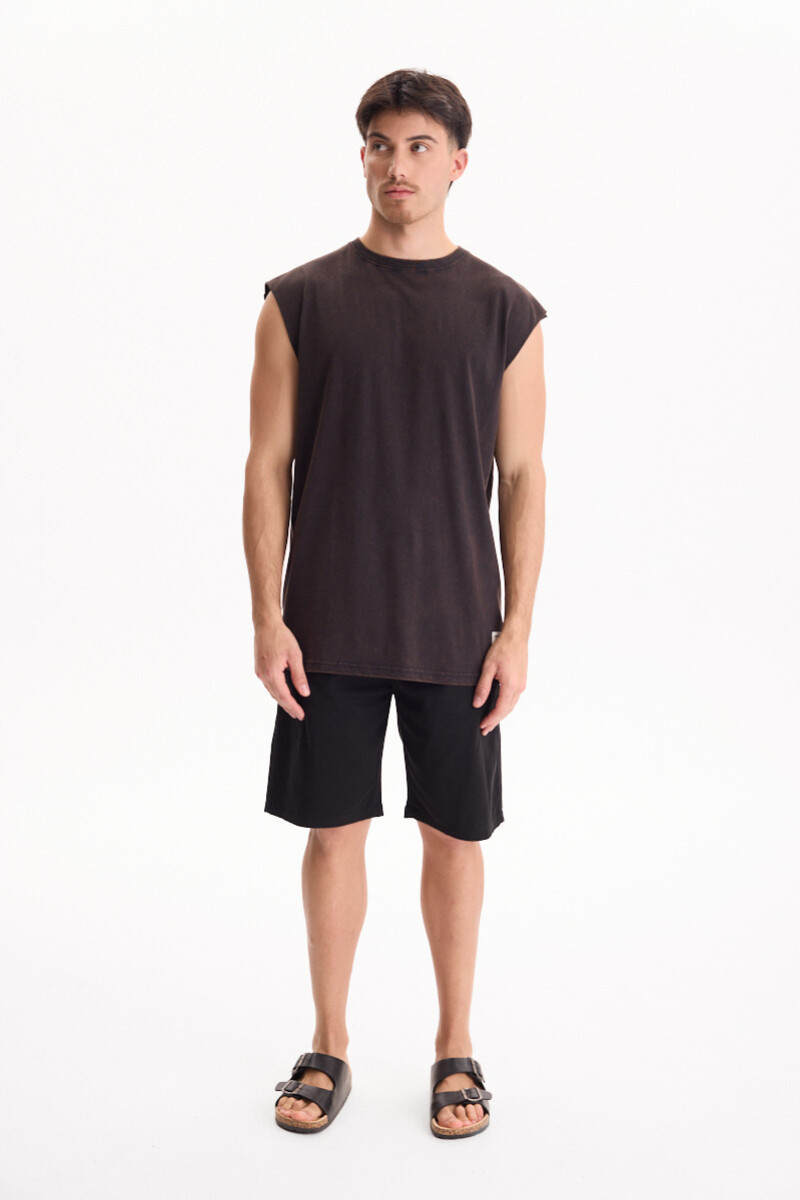 Remera Eluse Negro