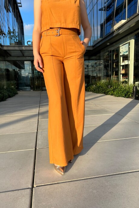 Conjunto de pantalon y blusa Aurora Mostaza