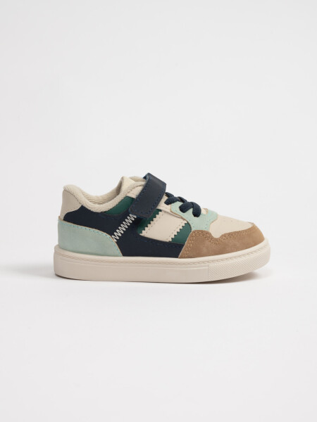 Zapatilla deportiva con velcro Azul
