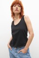 Musculosa escote a la base negro