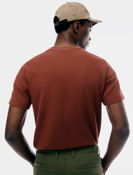 CAMISETA DE PUNTO ROJO