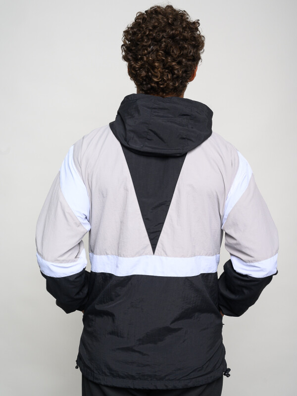 CAMPERA NYLON PULSE Umbro Hombre 259