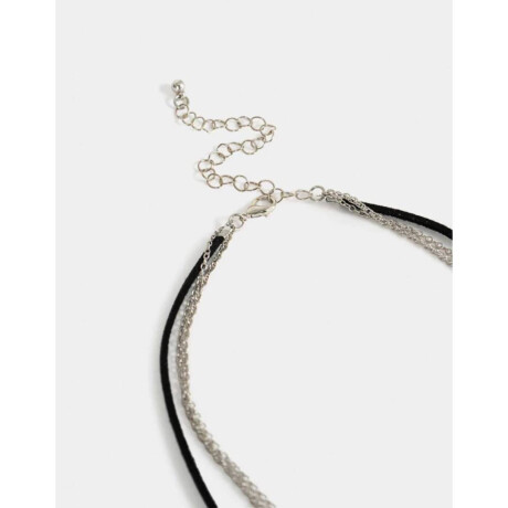 Collar Largo Con Cruz Plateado