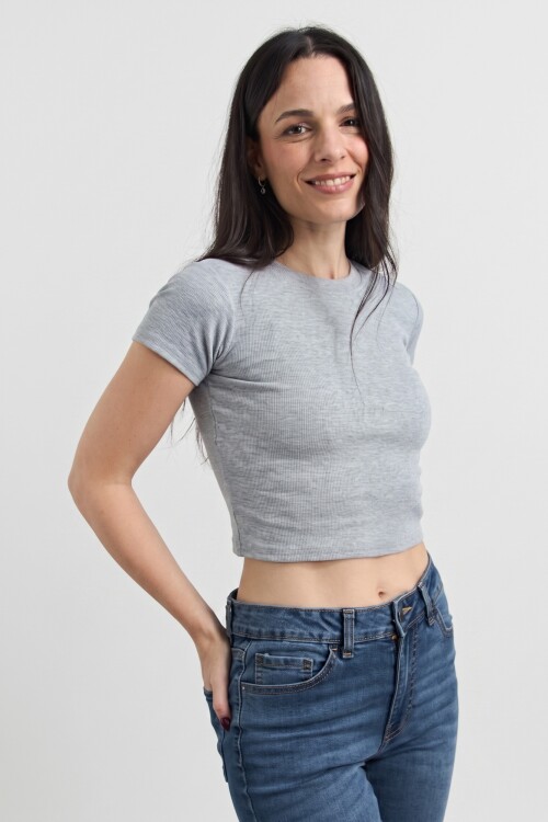 Remera m/c acanalada cuello a la base GRIS MELANGE