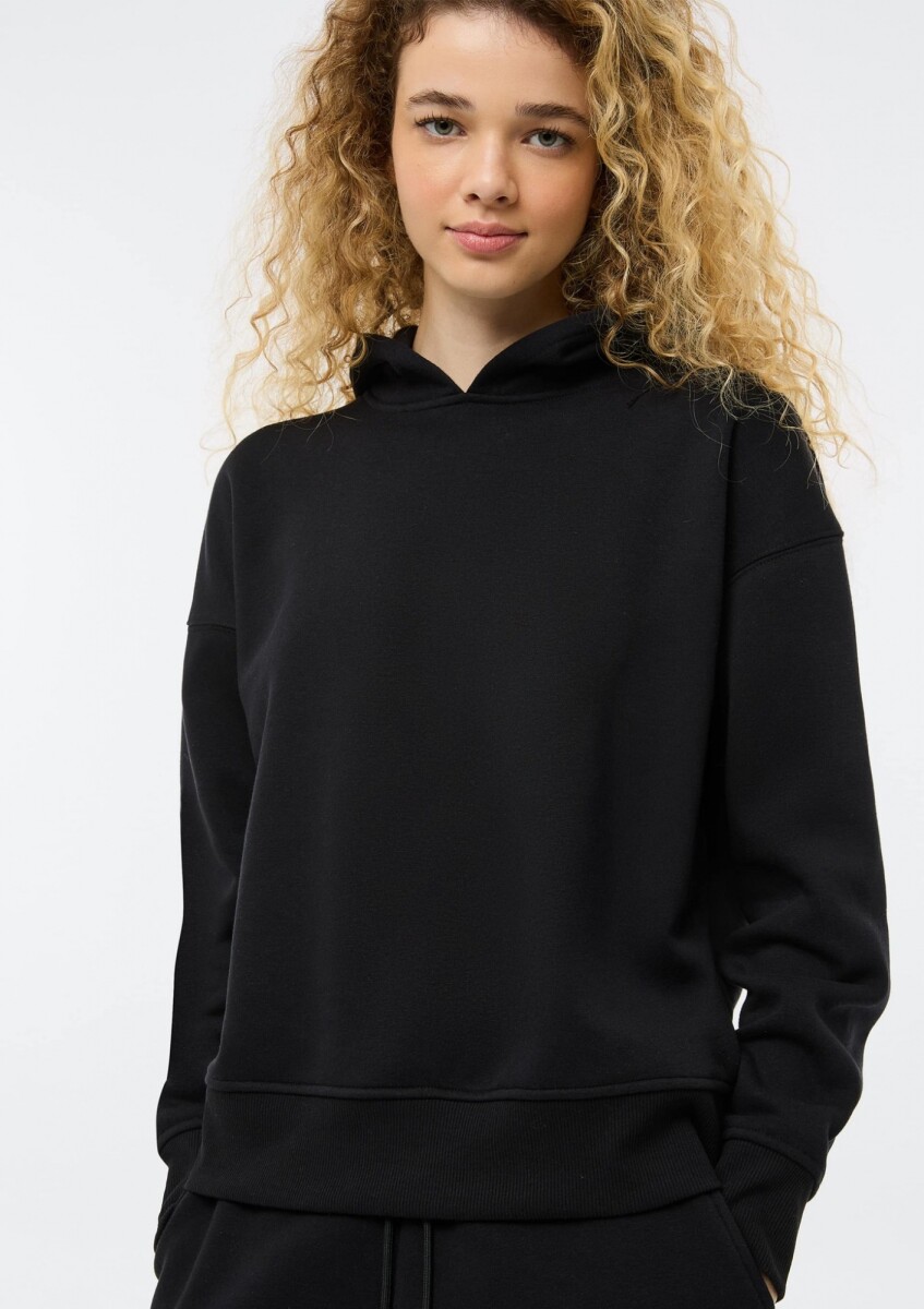 SUDADERA CON CAPUCHA DE FELPA - NEGRO 