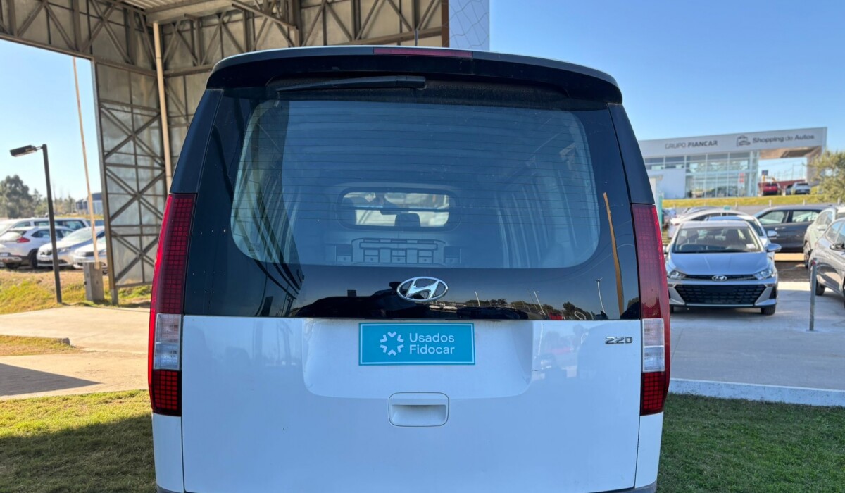 Hyundai H1 Staria Furgon 2.2 Diesel - 2021 Hyundai H1 Staria Furgon 2.2 Diesel - 2021