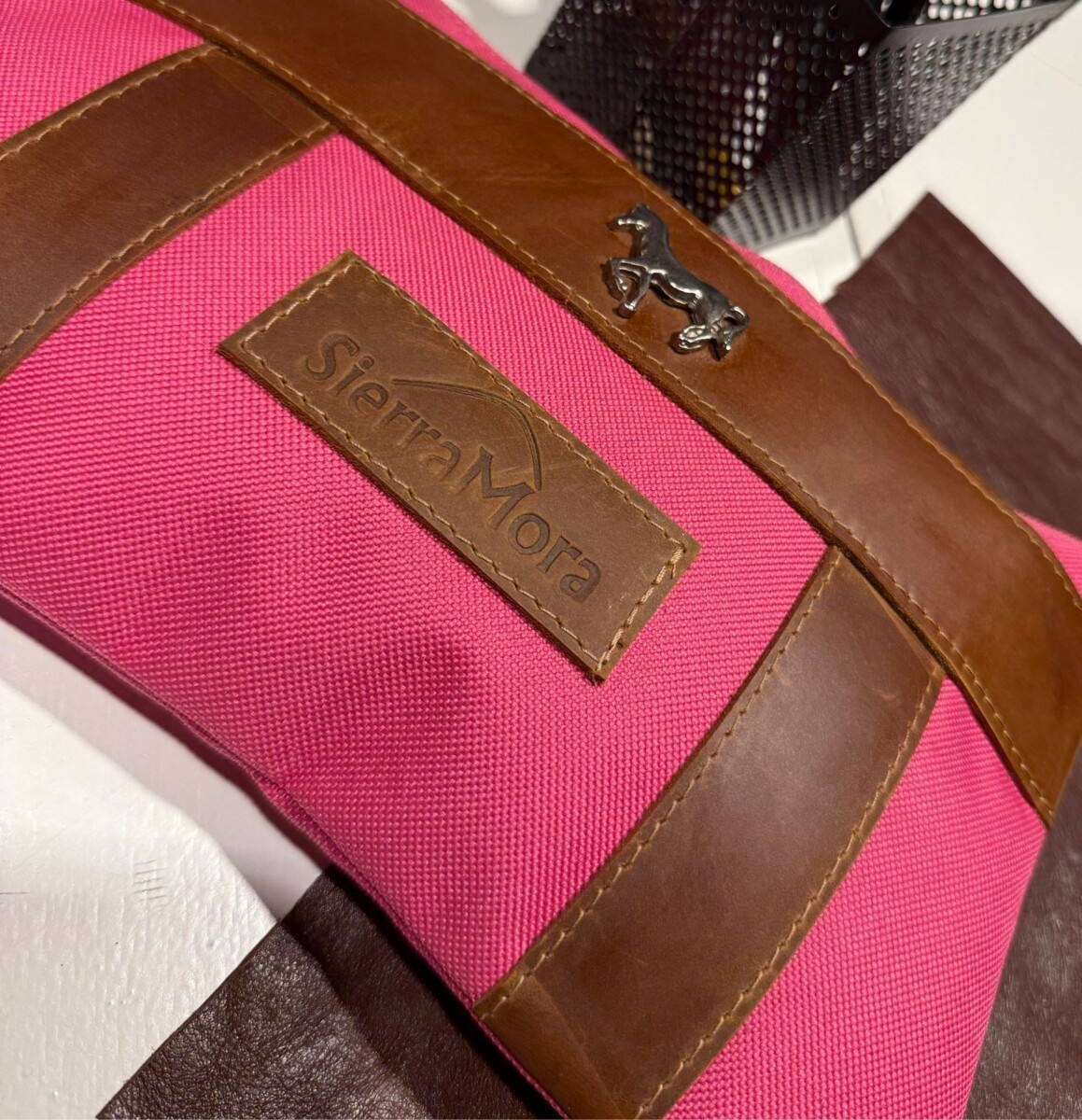 Sobre Cartuchera Mustang - Fucsia 