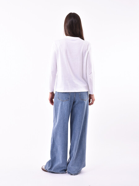 REMERA UPSALA VARIANTE 8