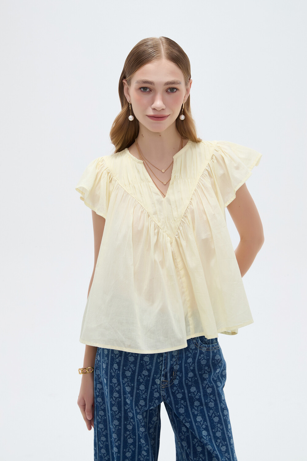 Blusa Glebe Amarillo Palido