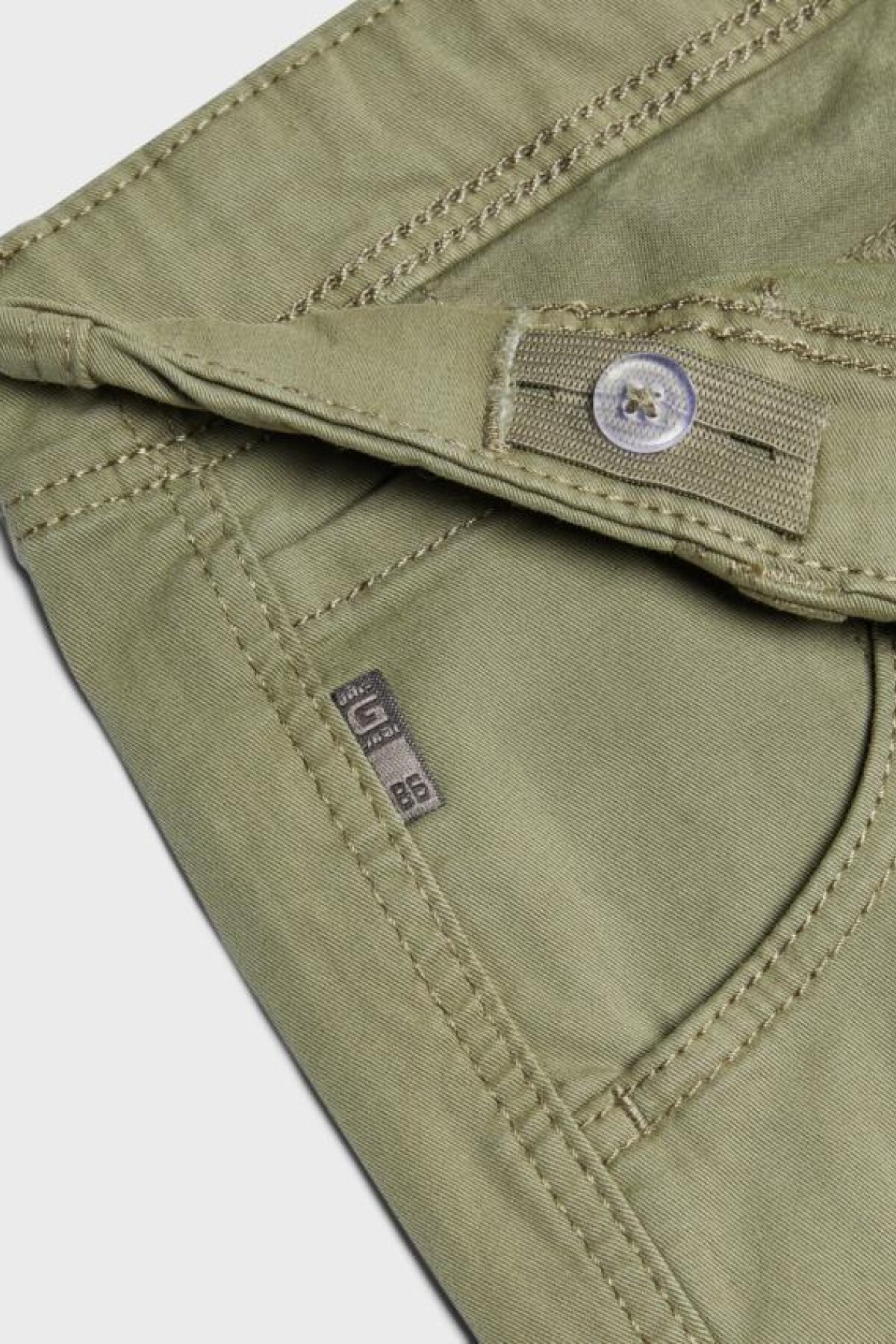 Pantalón Cargo Ryan DEEP LICHEN GREEN