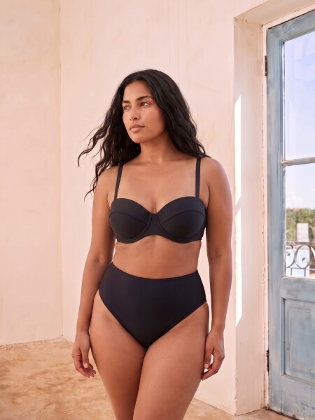 BRA LUCRECIA CON COPA Y ARO NEGRO