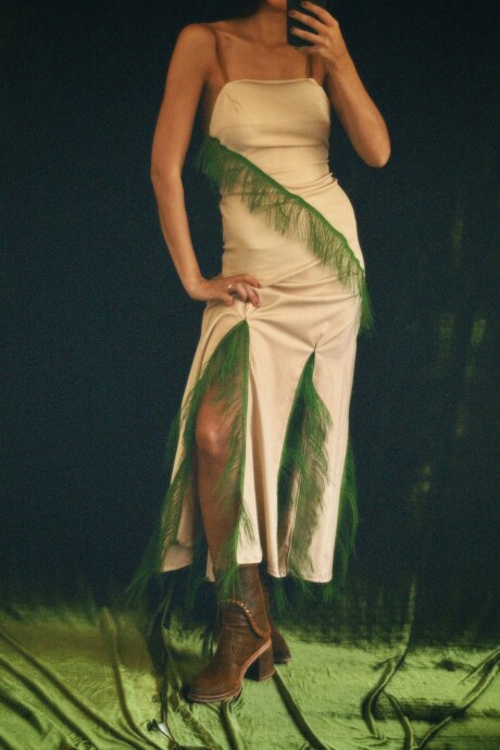 Vestido Arma Mortal Vol2 Beige Con Verde