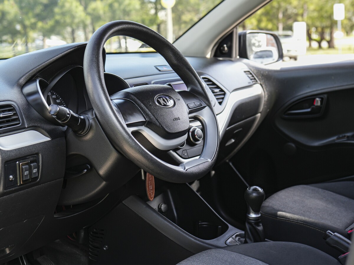 Kia Picanto EX 1.0 Extra Full | Permuta / Financia Kia Picanto EX 1.0 Extra Full | Permuta / Financia