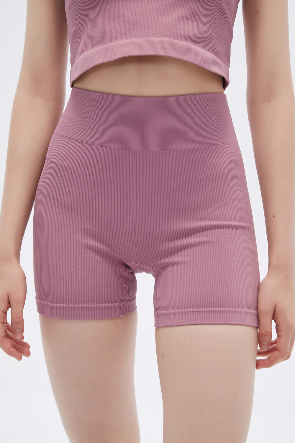Short Lias Magenta