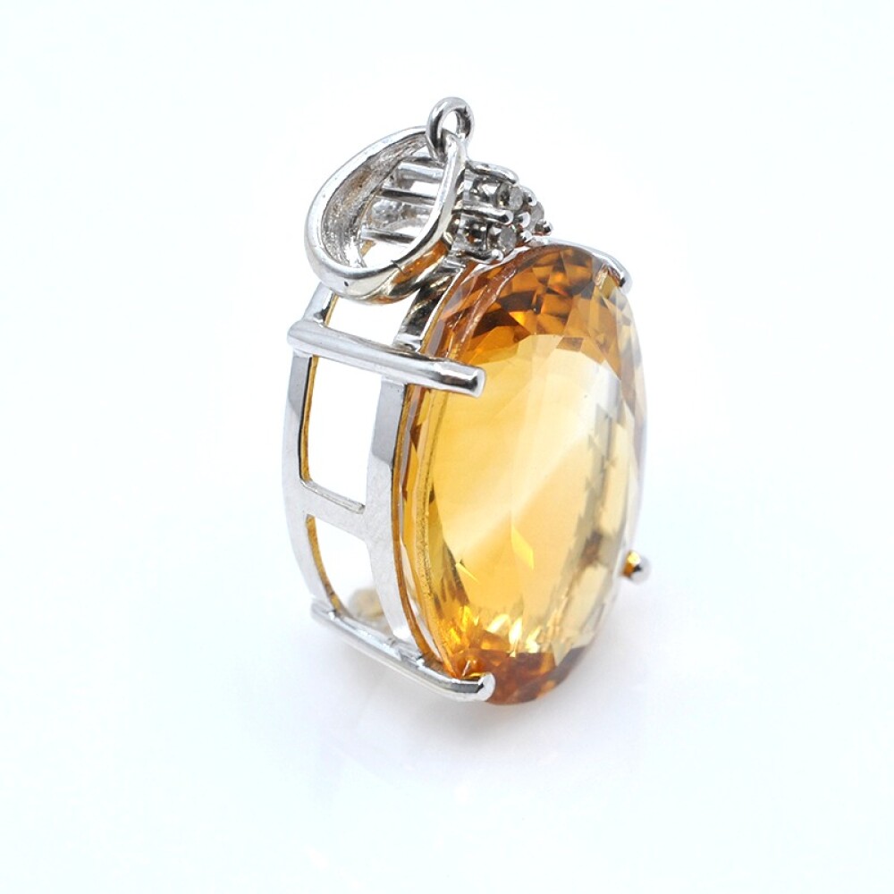 Colagante oro 14k blanco , citrino y brillantes Colagante oro 14k blanco , citrino y brillantes