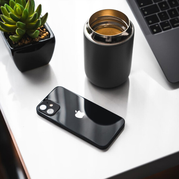 Iphone 12 64 Gb 5g NEGRO