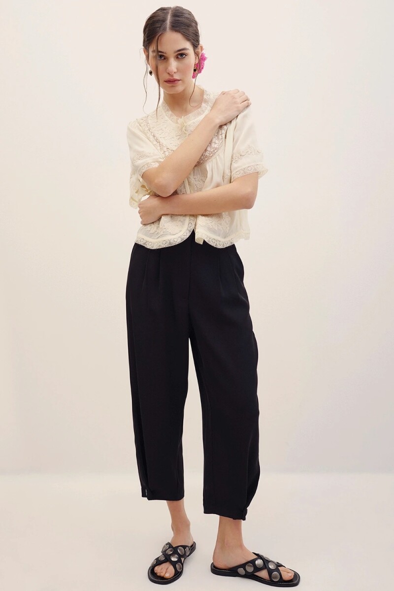 PANTALON AKARI Negro