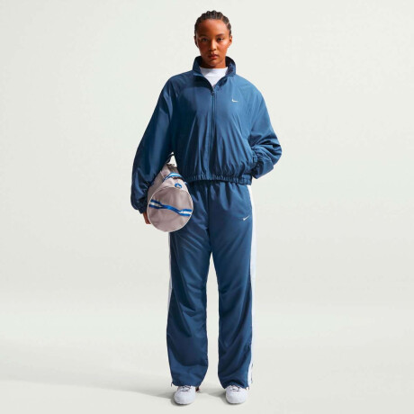 Campera Nike Sportswear de Mujer Azul