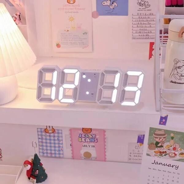 Reloj Digital Mesa Pared Luz Led Moderno Despertador Usb Variante Color Blanco